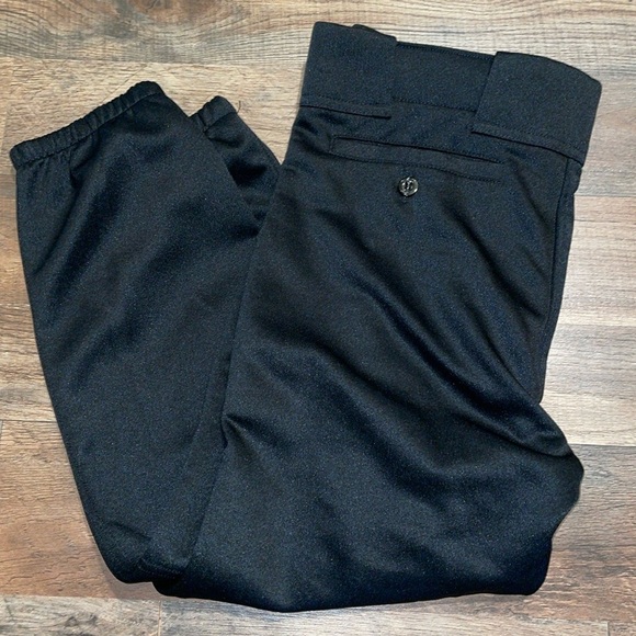 NWOT Mizuno Elastic Bottom Softball Pants.  Size Medium. - Picture 1 of 8
